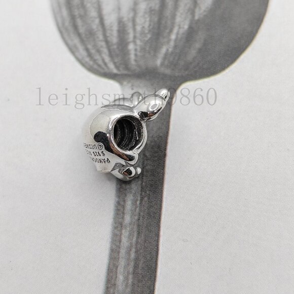Pandora Minnie Mouse Charm - Picture 3 of 6